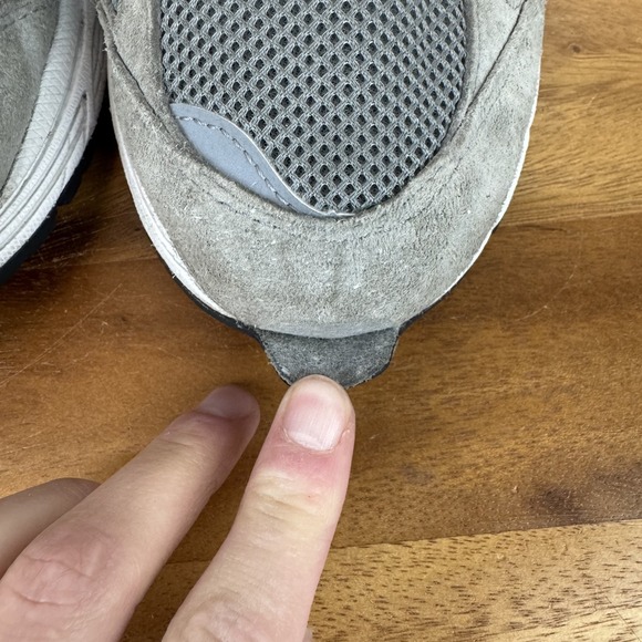 Mens New Balance 2002R Gray Suede Athletic Running Sneakers Shoes Size 8.5 D GUC - Picture 5 of 9